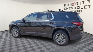 Used 2023  Chevrolet Traverse FWD 4dr LT Cloth w&sol;1LT at CarloanExpress&period;Com near Hampton&comma; VA
