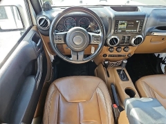 Used 2013  Jeep Wrangler Unlimited 4WD 4dr Sahara at CarloanExpress.Com near Hampton, VA