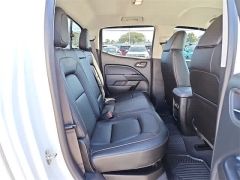 Used 2022  Chevrolet Colorado 4WD Crew Cab 128" Z71 at CarloanExpress.Com near Hampton, VA