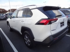 Used 2023  Toyota RAV4 XLE FWD at CarloanExpress.Com near Hampton, VA