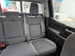 Used 2019  Chevrolet Silverado 1500 4WD Crew Cab 147" LT at CarloanExpress.Com near Hampton, VA