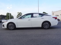 Used 2025  Nissan Altima SV FWD at CarloanExpress&period;Com near Hampton&comma; VA