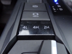 Used 2024  Toyota Tacoma 4WD Double Cab Bed &lpar;Natl&rpar; at CarloanExpress&period;Com near Hampton&comma; VA