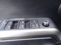 Used 2016  Toyota Tacoma 4WD Double Cab V6 &lpar;Natl&rpar; at CarloanExpress&period;Com near Hampton&comma; VA