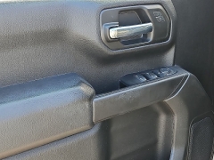 Used 2022  Chevrolet Silverado 1500 4WD Crew Cab 147" Custom Trail Boss at CarloanExpress&period;Com near Hampton&comma; VA