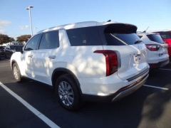 Used 2023  Hyundai Palisade SEL AWD at CarloanExpress.Com near Hampton, VA
