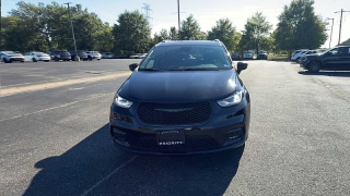 Used 2026  Chrysler Pacifica Limited FWD at CarloanExpress&period;Com near Hampton&comma; VA
