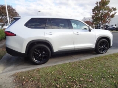 Used 2024  Toyota Grand Highlander AWD &lpar;Natl&rpar; at CarloanExpress&period;Com near Hampton&comma; VA