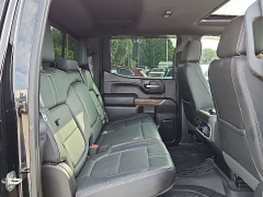 Used 2020  Chevrolet Silverado 1500 4WD Crew Cab 147" High Country at CarloanExpress&period;Com near Hampton&comma; VA