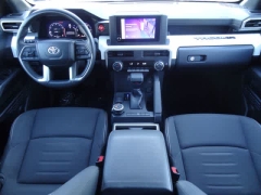 Used 2024  Toyota Tacoma 4WD Double Cab Bed &lpar;Natl&rpar; at CarloanExpress&period;Com near Hampton&comma; VA