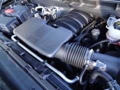 Used 2024  GMC Yukon 4WD 4dr Denali at CarloanExpress.Com near Hampton, VA