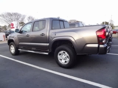 Used 2019  Toyota Tacoma 2WD Double Cab 5' Bed I4 AT &lpar;Natl&rpar; at CarloanExpress&period;Com near Hampton&comma; VA