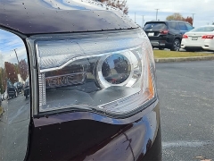 Used 2017  GMC Acadia FWD 4dr SLT w/SLT-1 at CarloanExpress.Com near Hampton, VA