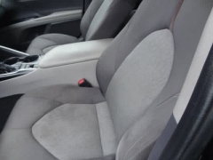 Used 2018  Toyota Camry Hybrid CVT &lpar;Natl&rpar; at CarloanExpress&period;Com near Hampton&comma; VA