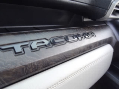 Used 2024  Toyota Tacoma 4WD Double Cab Bed &lpar;Natl&rpar; at CarloanExpress&period;Com near Hampton&comma; VA