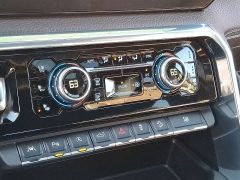 Used 2024  GMC Sierra 1500 4WD Crew Cab 147" Denali at CarloanExpress&period;Com near Hampton&comma; VA