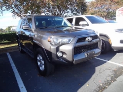 Used 2019  Toyota 4Runner 4WD (Natl) at CarloanExpress.Com near Hampton, VA