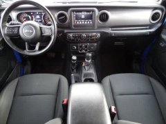 Used 2021  Jeep Gladiator Willys 4x4 at CarloanExpress&period;Com near Hampton&comma; VA
