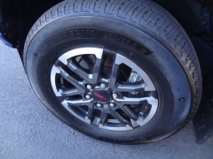 Used 2025  Toyota Tacoma 4WD Double Cab Bed &lpar;Natl&rpar; at CarloanExpress&period;Com near Hampton&comma; VA