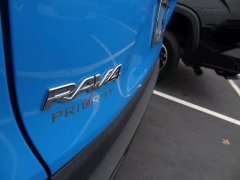 Used 2019  Toyota RAV4 4d SUV AWD LE at CarloanExpress&period;Com near Hampton&comma; VA