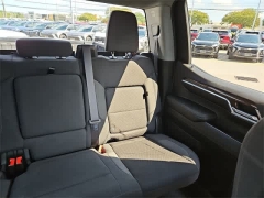 Used 2022  GMC Sierra 1500 4WD Crew Cab 147" Elevation w/3SB at CarloanExpress.Com near Hampton, VA