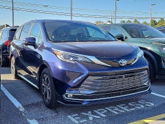 Used 2025  Toyota Sienna Platinum AWD 7-Passenger at CarloanExpress&period;Com near Hampton&comma; VA