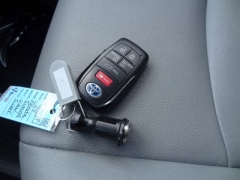 Used 2024  Toyota Sienna XLE FWD &lpar;Natl&rpar; at CarloanExpress&period;Com near Hampton&comma; VA