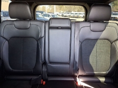 Used 2025  Jeep Grand Cherokee Altitude 4x4 at CarloanExpress&period;Com near Hampton&comma; VA