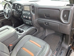 Used 2021  GMC Sierra 1500 4WD Crew Cab 147" AT4 at CarloanExpress&period;Com near Hampton&comma; VA