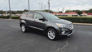 Used 2019  Ford Escape 4d SUV 4WD SE at CarloanExpress.Com near Hampton, VA