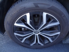 Used 2024  Toyota Crown AWD &lpar;Natl&rpar; at CarloanExpress&period;Com near Hampton&comma; VA