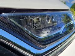 Used 2020  Honda CR-V Hybrid Touring AWD at CarloanExpress&period;Com near Hampton&comma; VA