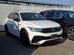 Used 2022  Volkswagen Tiguan 2&period;0T SE R-Line Black FWD at CarloanExpress&period;Com near Hampton&comma; VA