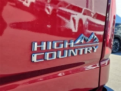 Used 2020  Chevrolet Silverado 2500HD 4WD Crew Cab 159" High Country at CarloanExpress&period;Com near Hampton&comma; VA
