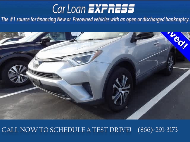 Used 2017  Toyota RAV4 4d SUV AWD LE at CarloanExpress.Com near Hampton, VA