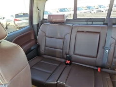 Used 2016  Chevrolet Silverado 1500 4WD Crew Cab 143.5" High Country at CarloanExpress.Com near Hampton, VA