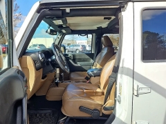 Used 2013  Jeep Wrangler Unlimited 4WD 4dr Sahara at CarloanExpress.Com near Hampton, VA