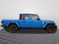 Used 2021  Jeep Gladiator Willys 4x4 at CarloanExpress&period;Com near Hampton&comma; VA