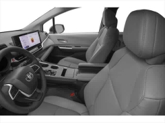 Used 2025  Toyota Sienna XLE FWD &lpar;Natl&rpar; at CarloanExpress&period;Com near Hampton&comma; VA