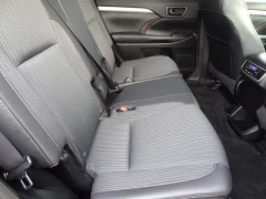 Used 2015  Toyota Highlander AWD 4dr V6 LE &lpar;Natl&rpar; at CarloanExpress&period;Com near Hampton&comma; VA