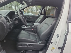 New 2026  Honda Ridgeline TrailSport&plus; AWD at CarloanExpress&period;Com near Hampton&comma; VA