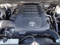 Used 2018  Toyota Tundra 4WD CrewMax 5.5' Bed 5.7L (Natl) at CarloanExpress.Com near Hampton, VA