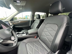 Used 2025  Volkswagen Atlas 2.0T SE w/Technology 4MOTION at CarloanExpress.Com near Hampton, VA