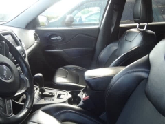 Used 2020  Jeep Cherokee Latitude Plus 4x4 at CarloanExpress&period;Com near Hampton&comma; VA