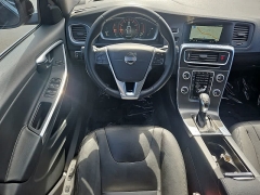 Used 2015  Volvo V60 4d Wagon FWD &lpar;2015&period;5&rpar; T5 Premier at CarloanExpress&period;Com near Hampton&comma; VA