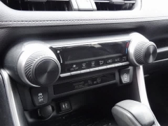 Used 2019  Toyota RAV4 4d SUV AWD LE at CarloanExpress&period;Com near Hampton&comma; VA