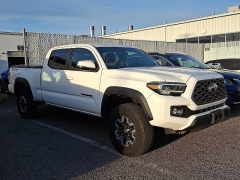 Used 2023  Toyota Tacoma 4WD Double Cab 6' Bed V6 AT &lpar;Natl&rpar; at CarloanExpress&period;Com near Hampton&comma; VA
