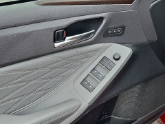 Used 2020  Toyota Avalon 4d Sedan Limited at CarloanExpress&period;Com near Hampton&comma; VA