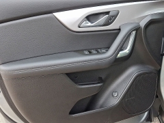 Used 2024  Chevrolet Blazer FWD 4dr LT w&sol;2LT at CarloanExpress&period;Com near Hampton&comma; VA