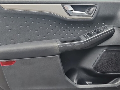 Used 2020  Ford Escape 4d SUV AWD SE at CarloanExpress.Com near Hampton, VA